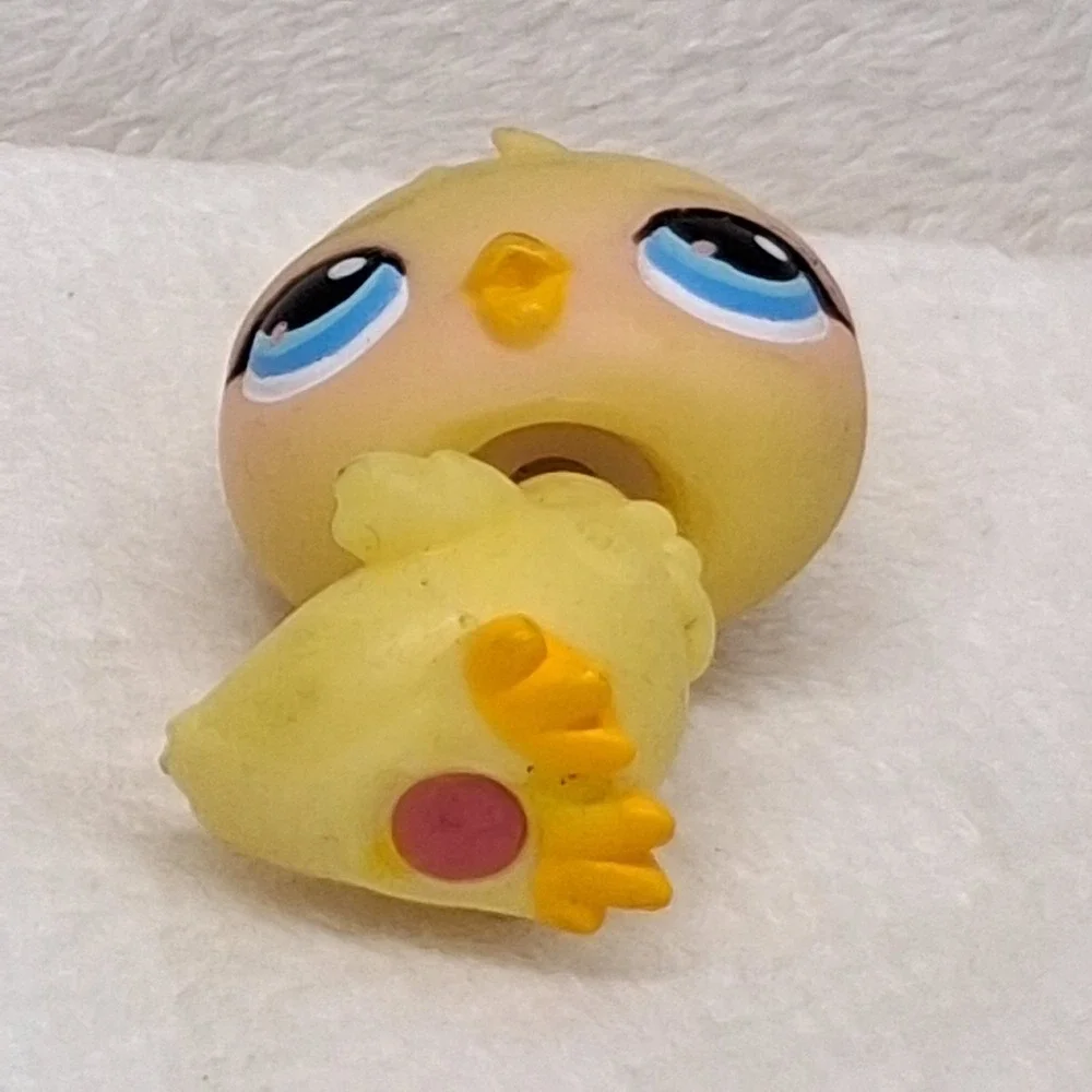 Littlest Pet Shop Yellow Chick #13 READ